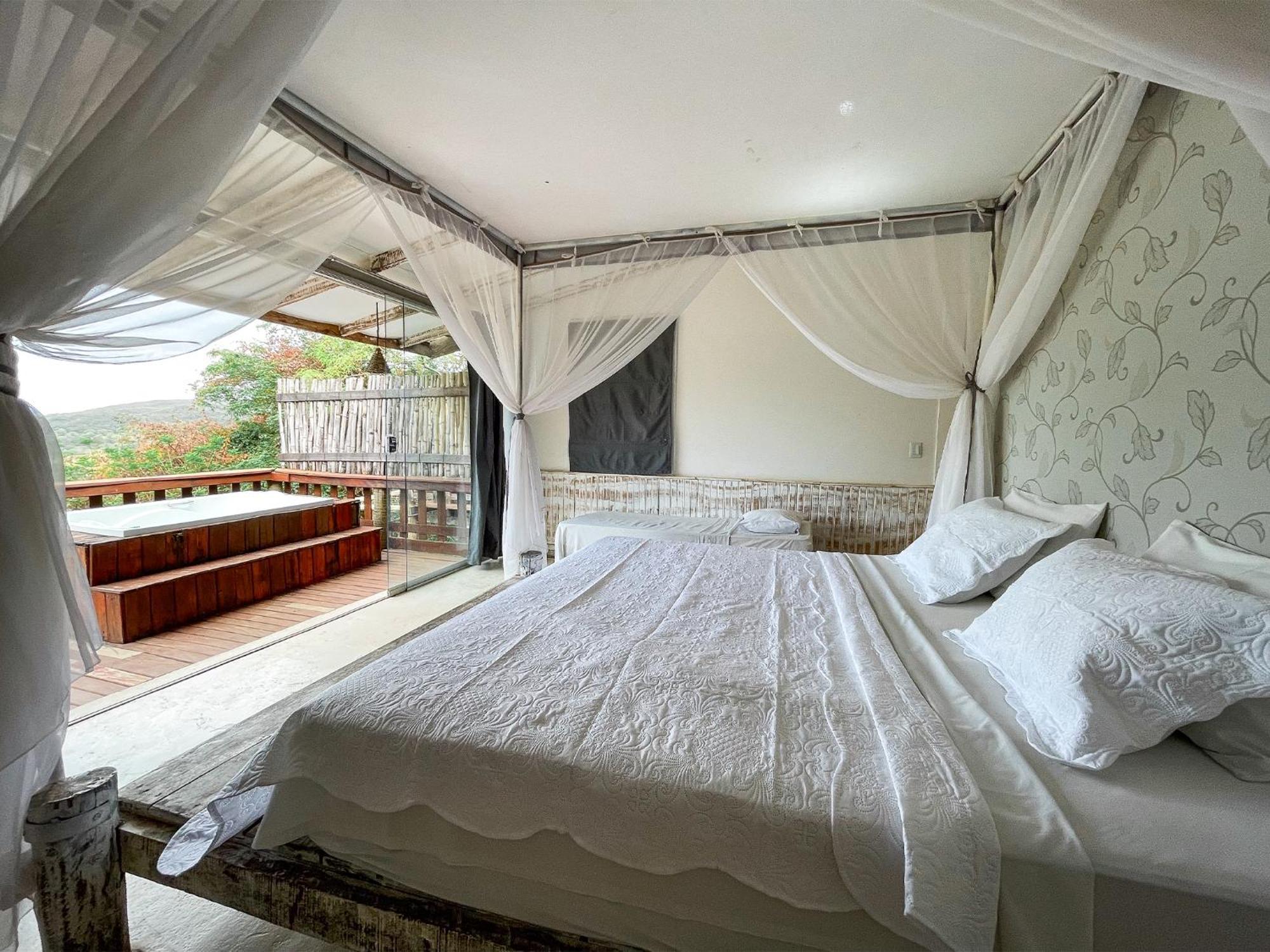 Ranchos 30 Hotel Fazenda Hidrolandia  Eksteriør bilde
