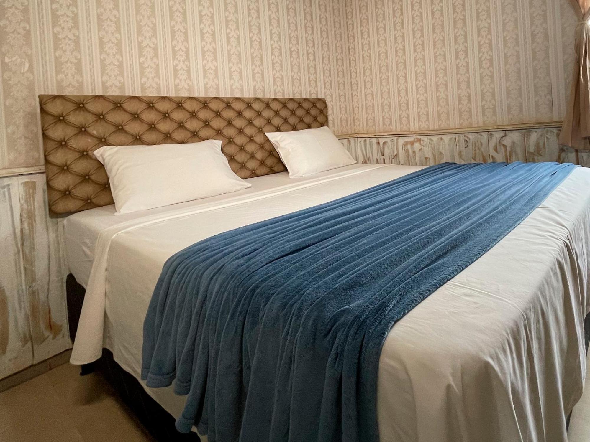 Ranchos 30 Hotel Fazenda Hidrolandia  Eksteriør bilde