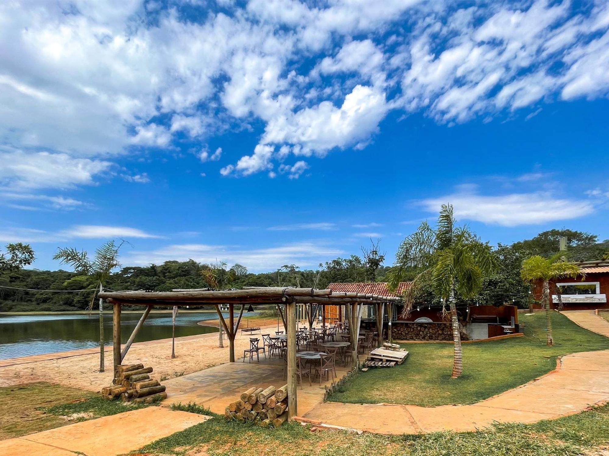 Ranchos 30 Hotel Fazenda Hidrolandia  Eksteriør bilde